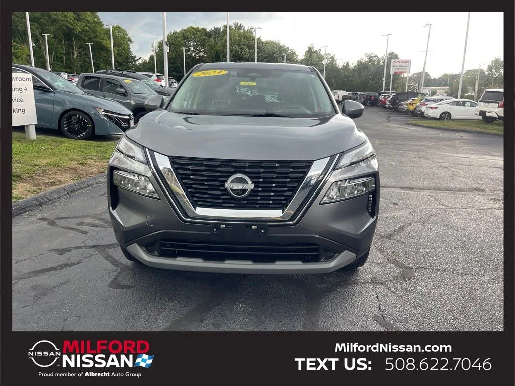 Certified Used 2023 Gray Nissan SV image 7