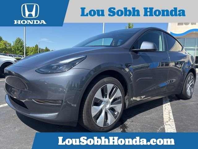2023 Tesla Model Y Long Range Dual Motor All-Wheel Drive's photo