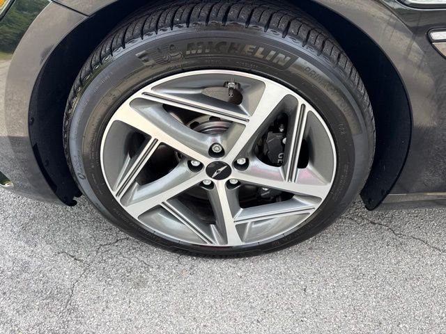 Used 2025 Black Genesis 3.5T image 17