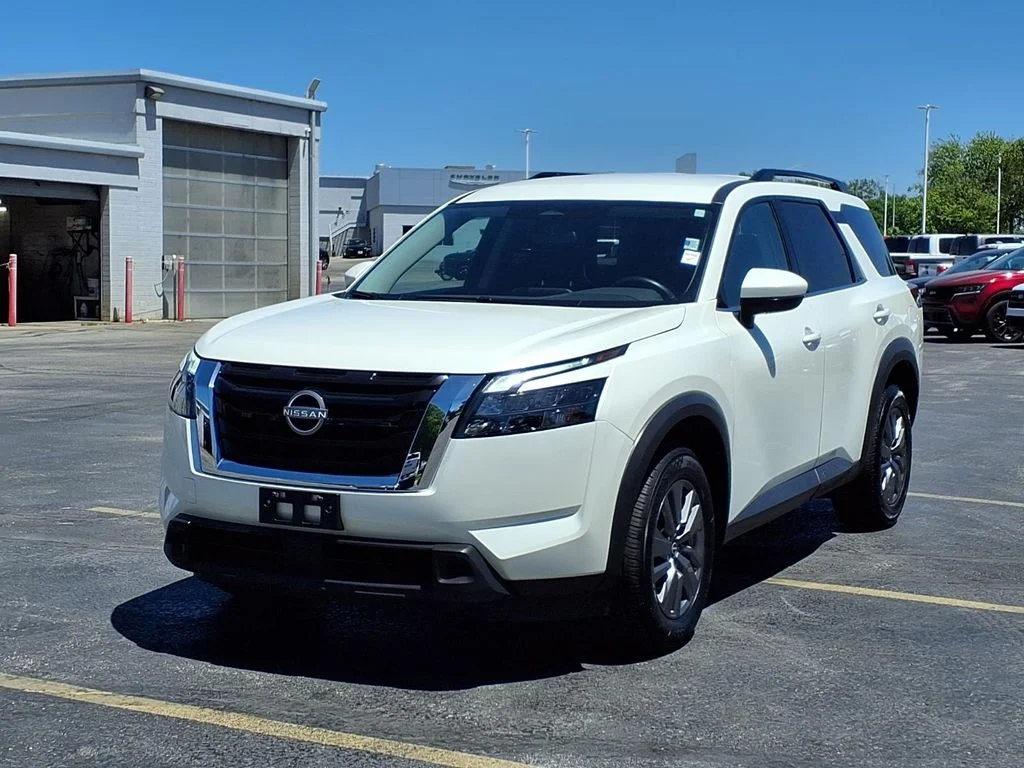Certified 2024 Nissan Pathfinder SV with VIN 5N1DR3BA0RC307870 for sale in Kansas City