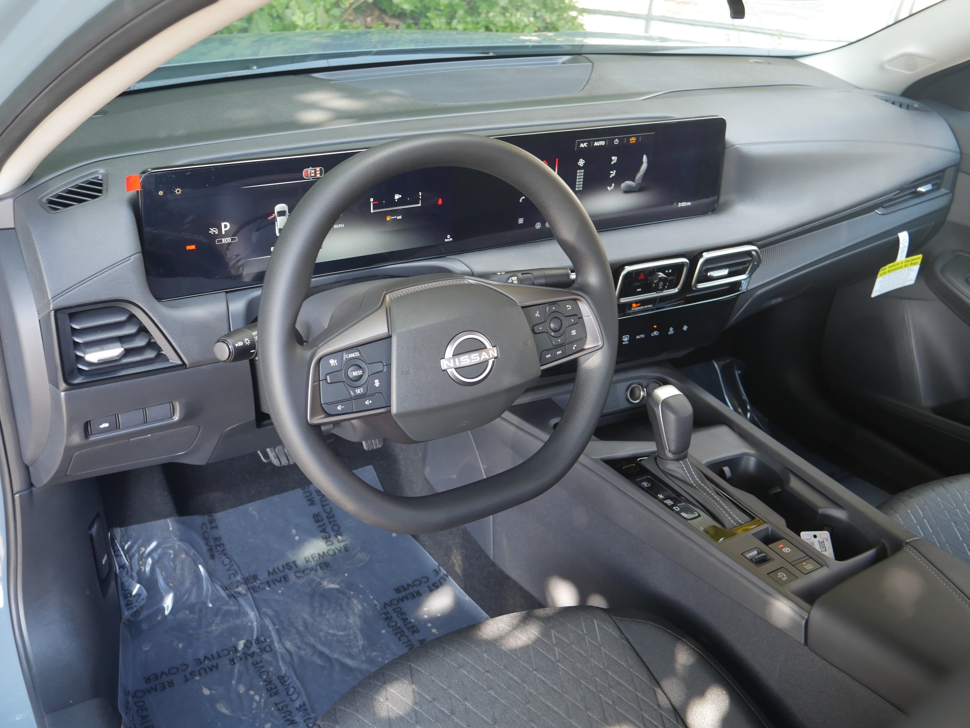 New 2027 Atlantic Gray Metallic Nissan SV image 4