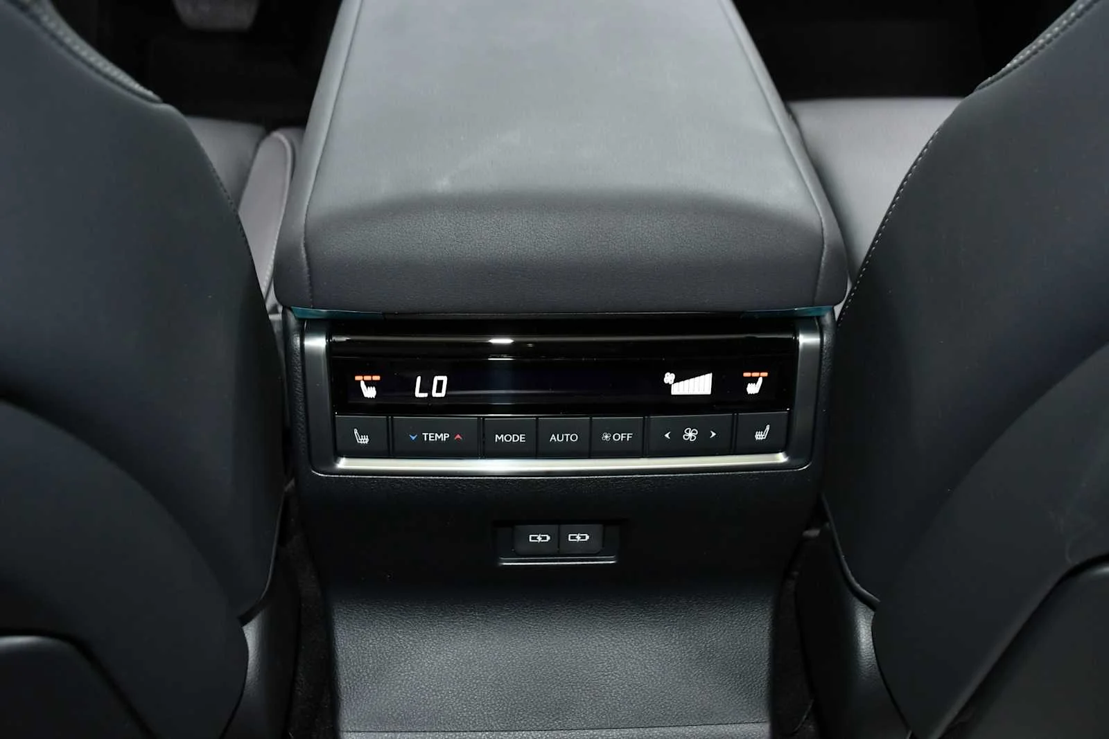 Certified Used 2026 EMINENT WHITE PEARL Lexus Luxury+ image 27