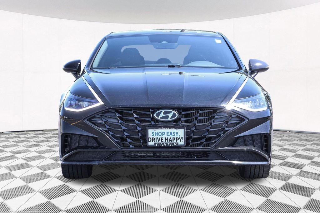 Used 2021 Black Hyundai SEL Plus image 8