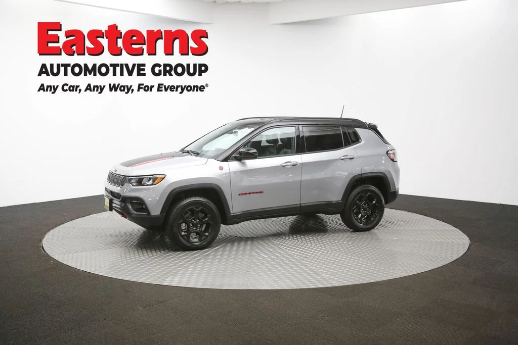 Used 2024 Gray Jeep Trailhawk image 55