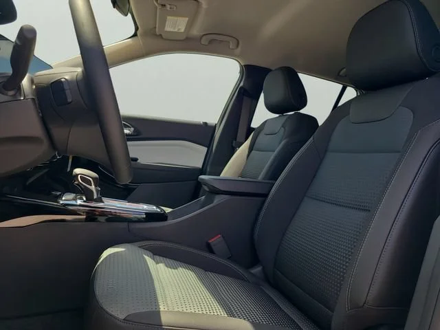 New 2026 Summit White Chevrolet LT image 22