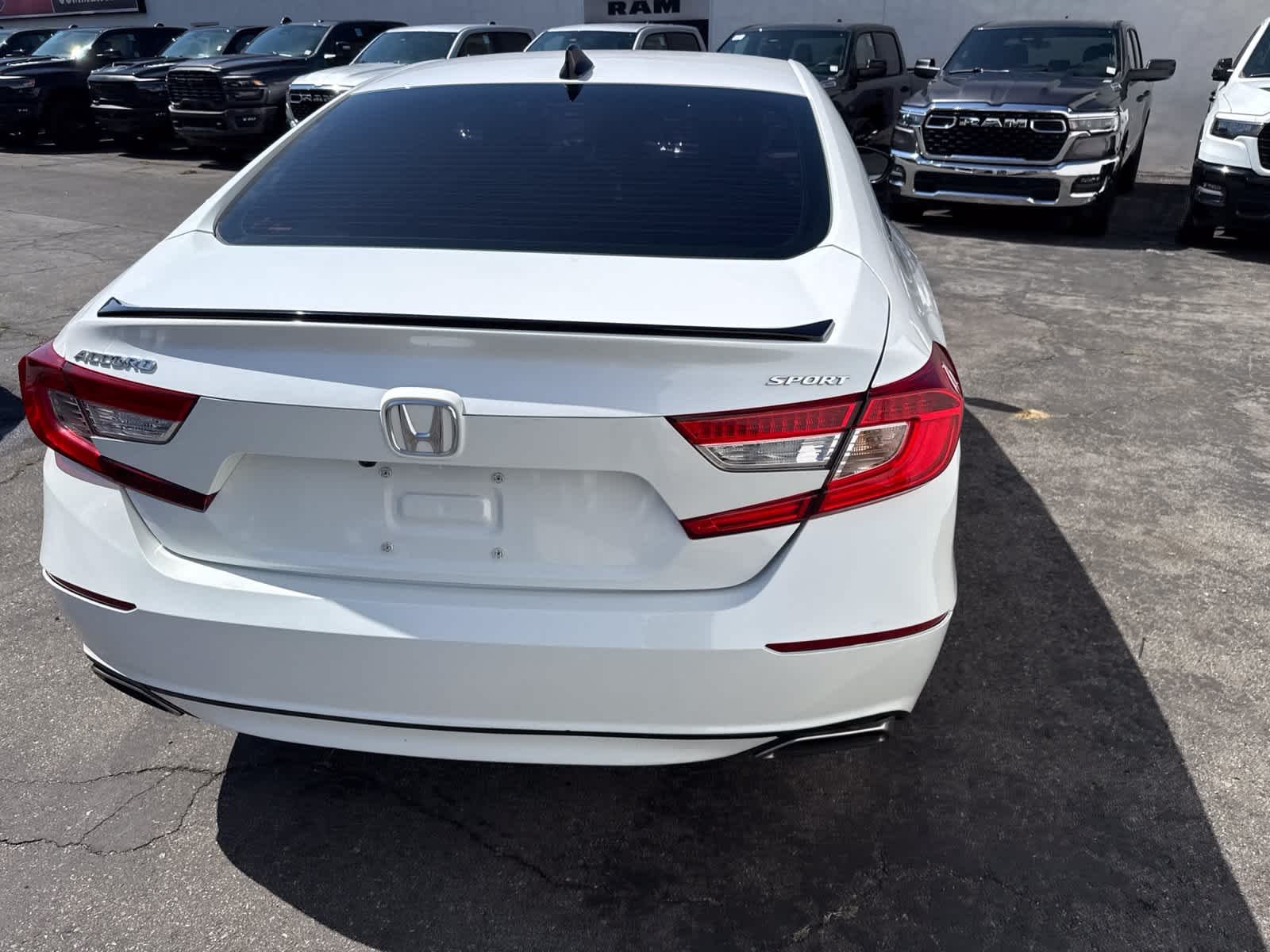 Used 2022 Platinum White Pearl Honda Sport image 17