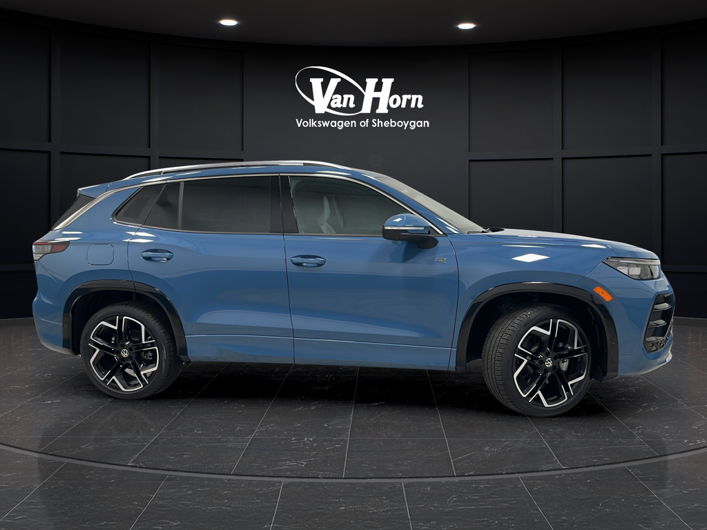 Used 2025 Blue Volkswagen 2.0T SEL R-Line image 8