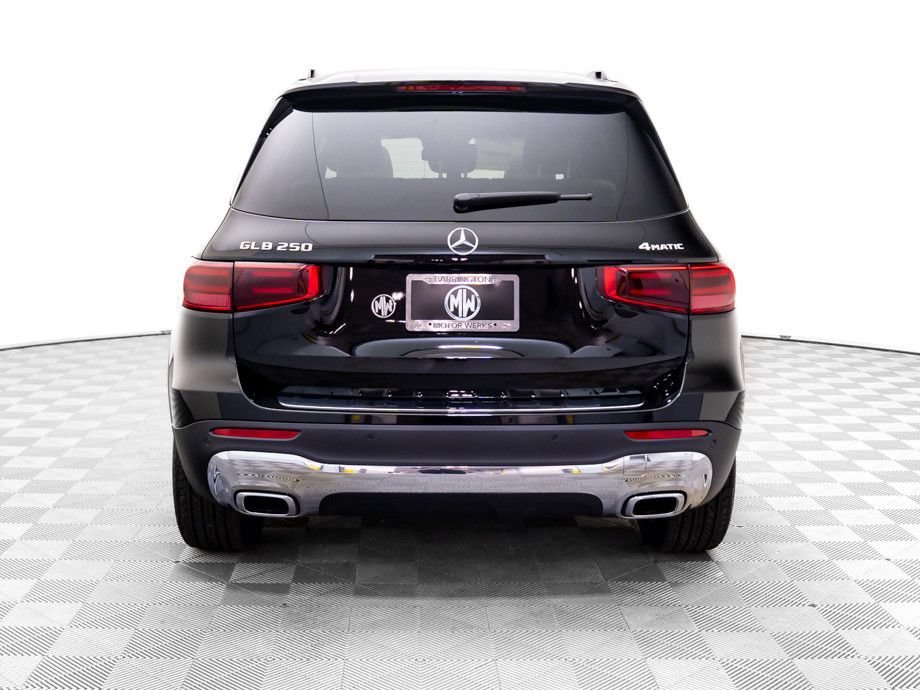 New 2026 Night Black Mercedes-Benz GLB 250 image 48