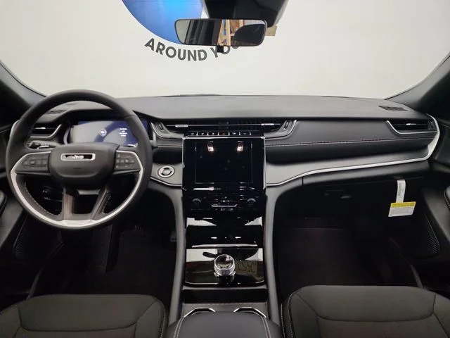 2025 Jeep Grand Cherokee L Laredo - Photo 19