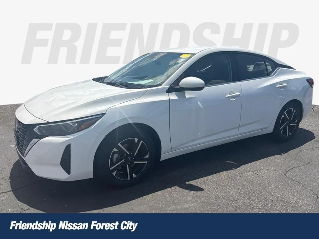 Used 2025 White Nissan SV image 1