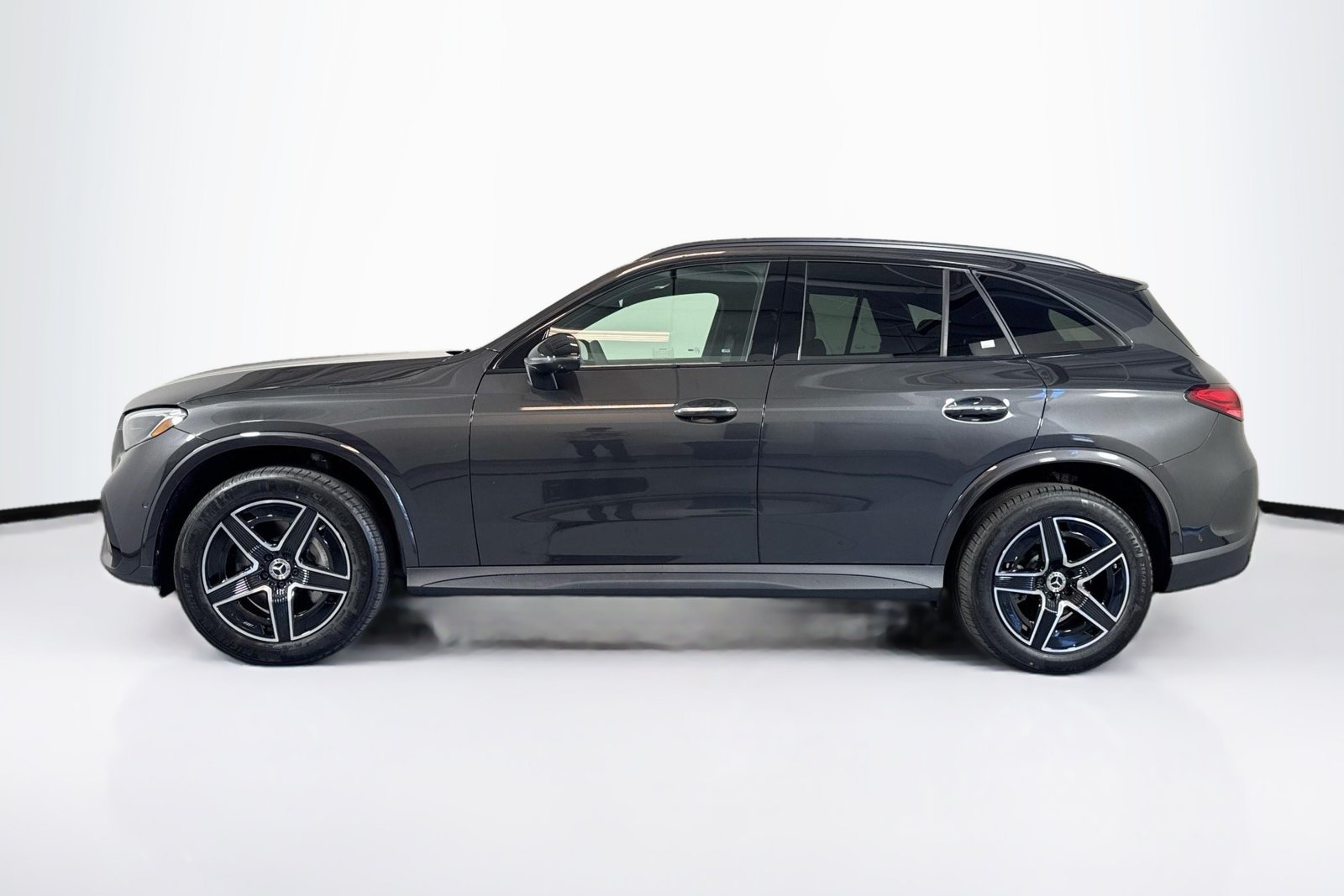 New 2026 Graphite Grey Metallic Mercedes-Benz GLC 300 image 8