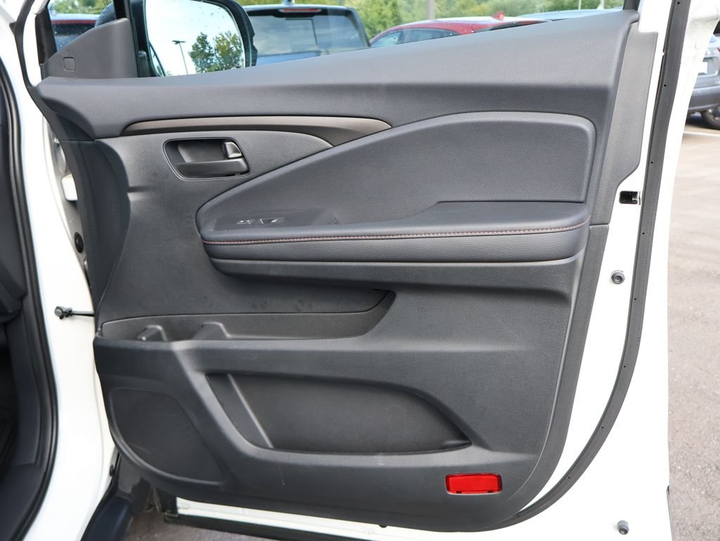 Used 2025  Honda TrailSport image 11