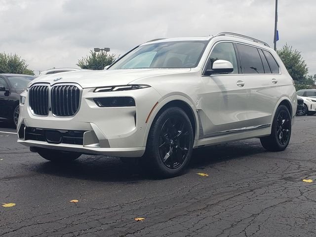 2027 BMW X7