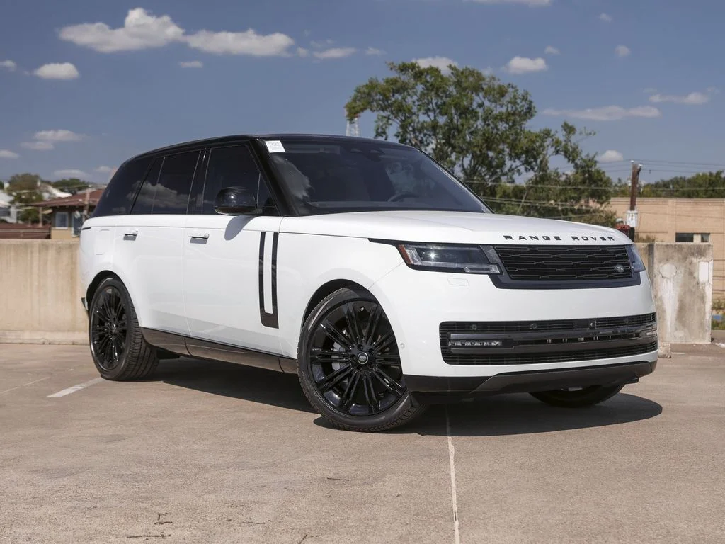 New 2025 White Land Rover SE image 11