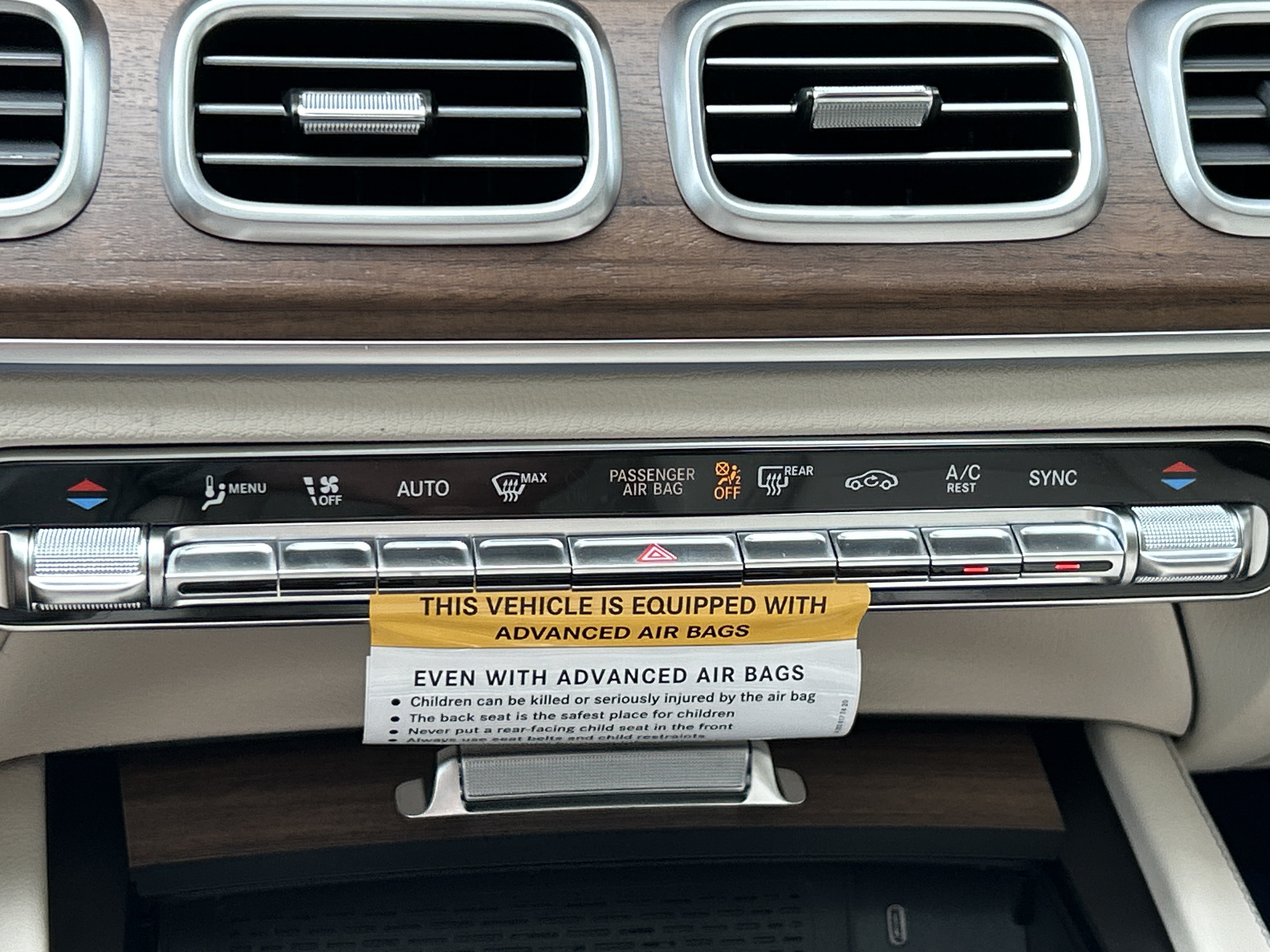 New 2026 Polar White Mercedes-Benz GLE 350 4MATIC® SUV image 29