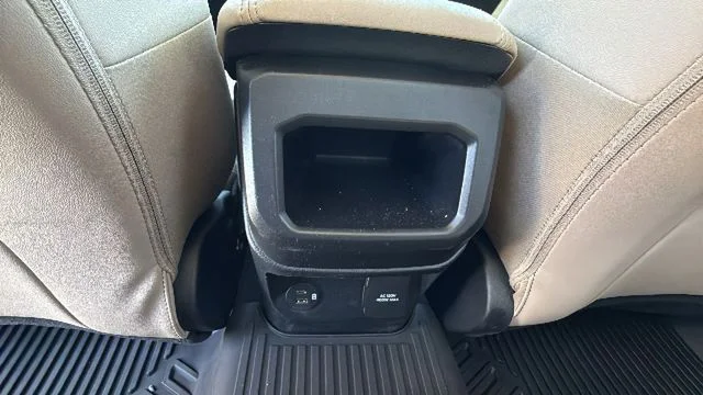 Used 2024 Silver Ford Lariat image 25
