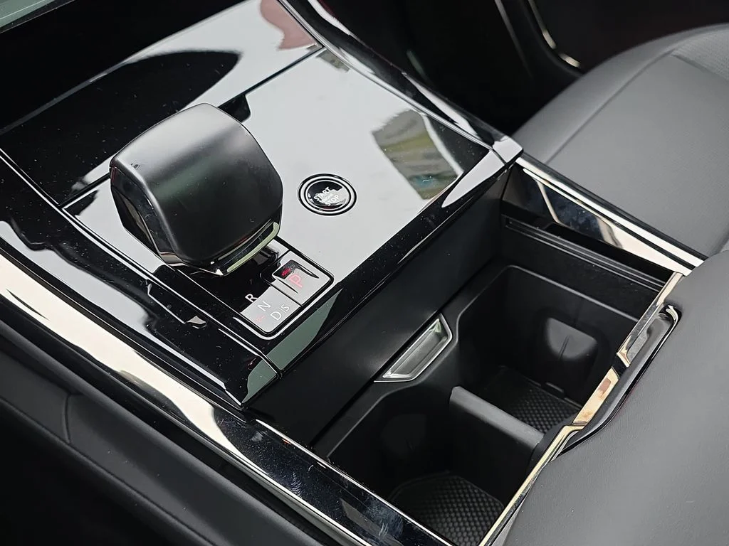 2025 Land Rover Range Rover Sport SV Edition Two - Photo 25