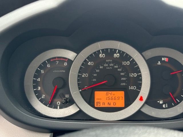 Used 2011 Brown Toyota Base image 24