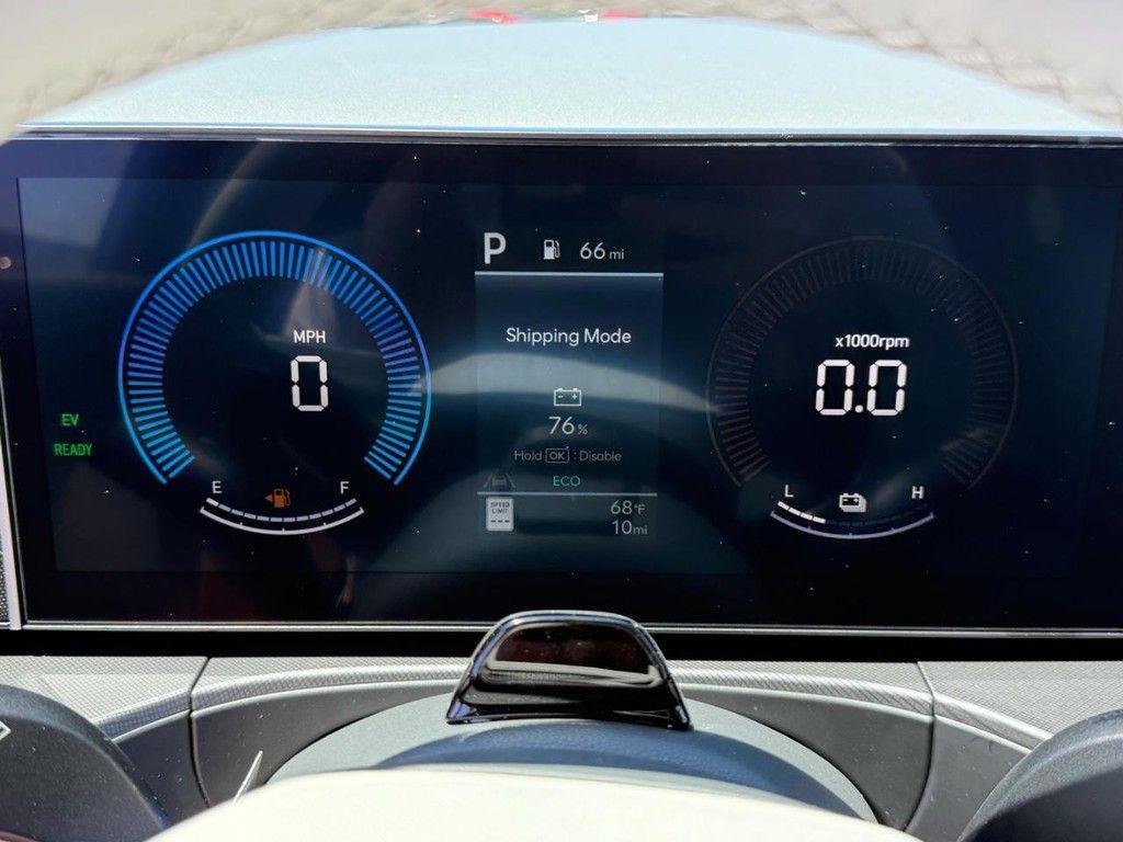 New 2026 Gray Hyundai SEL image 13