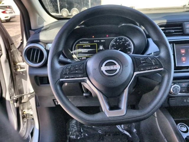 2025 Nissan Versa Sedan SV - Photo 20