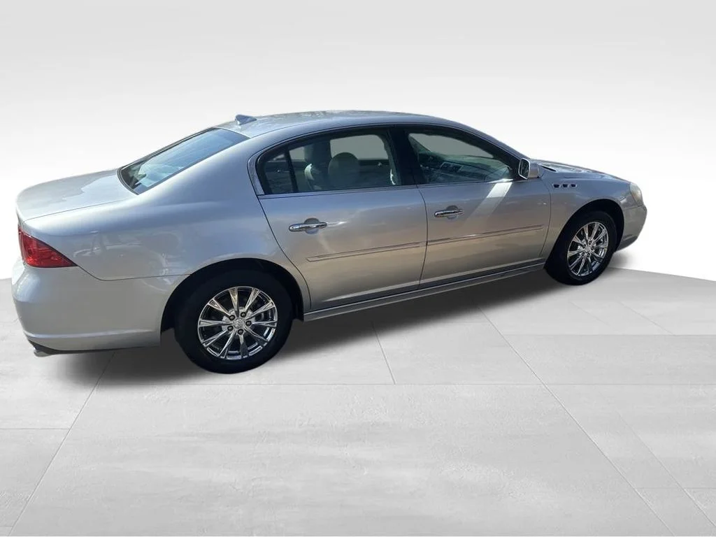 Used 2010 Silver Buick CXL Premium image 13