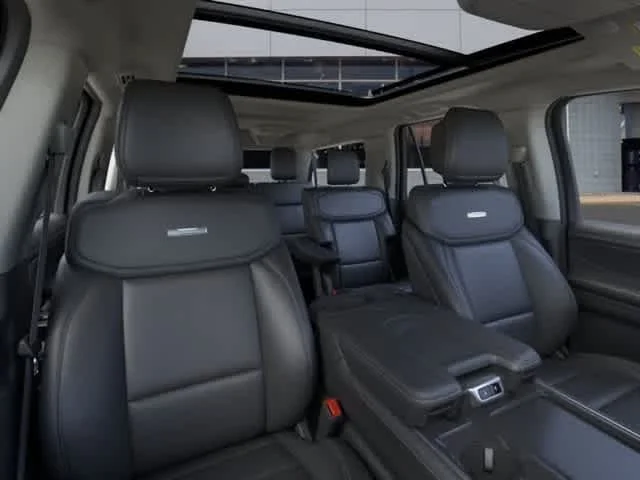 New 2026 Agate Black Metallic Ford MAX Platinum® image 39
