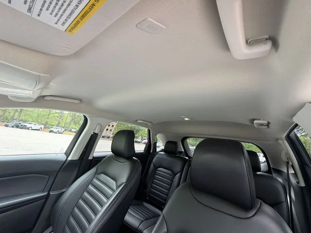 Used 2022 Gray Ford SEL image 22