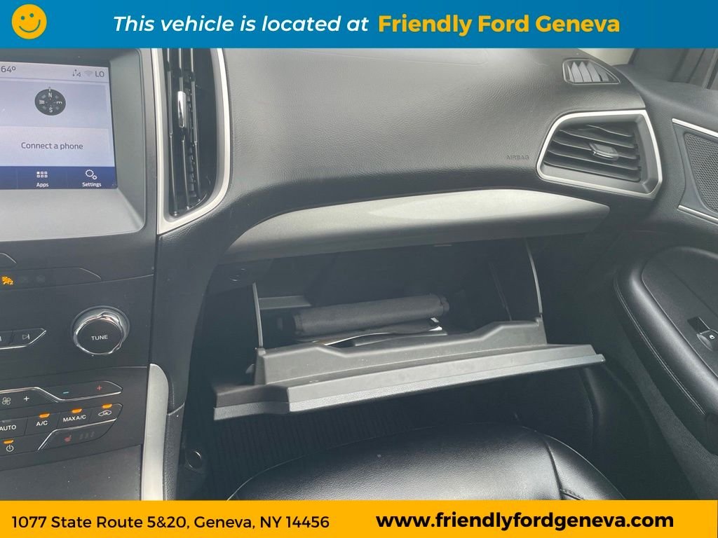 Used 2020 Red Ford SEL image 27
