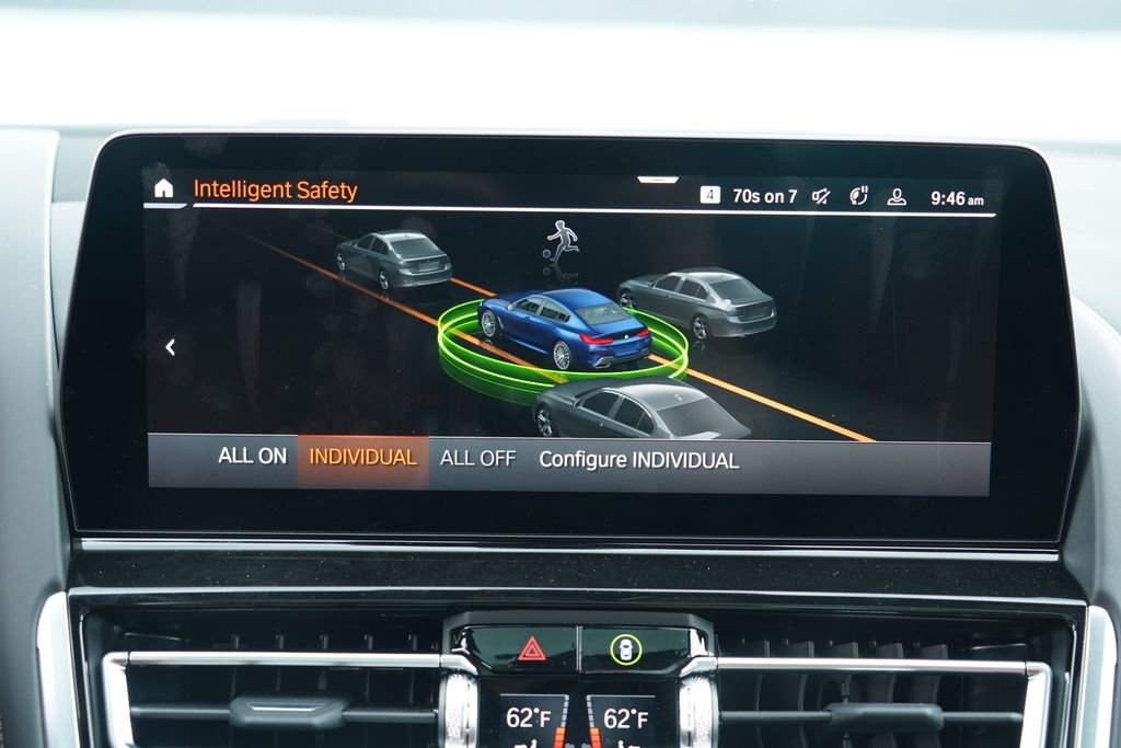 2026 BMW 8 Series 840i - Photo 17
