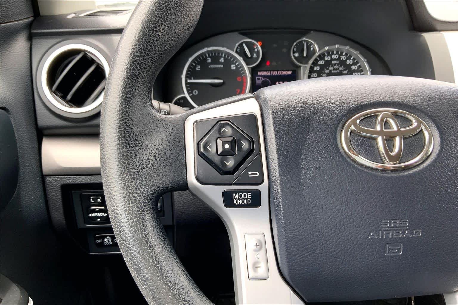 Used 2015 Silver Sky Metallic Toyota SR5 image 21
