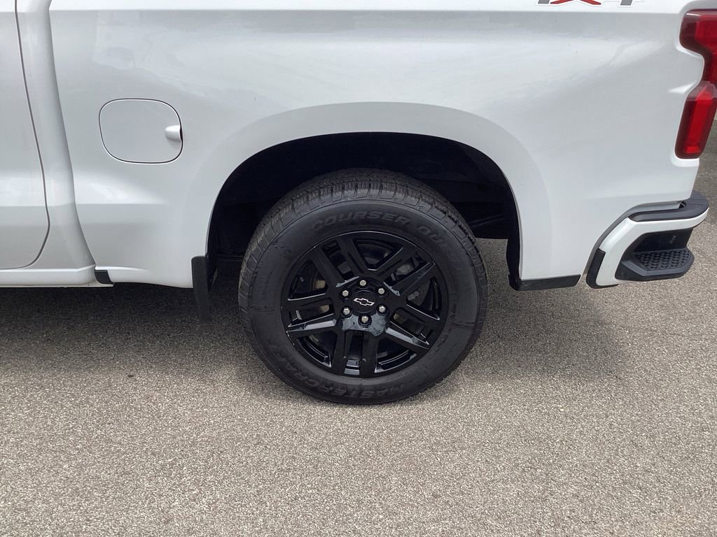 Used 2023 Summit White Chevrolet RST image 27