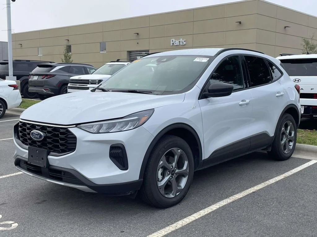 Used 2025  Ford ST-Line image 2
