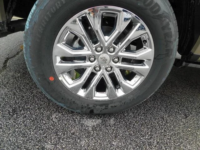 New 2026 Ruby Red Metallic Tinted Clearcoat Ford King Ranch® image 10