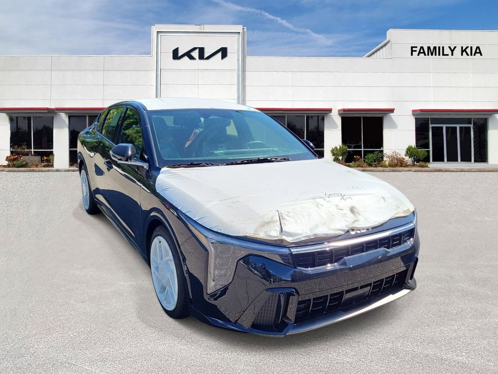 2026 Kia K4 GT-Line AT's photo