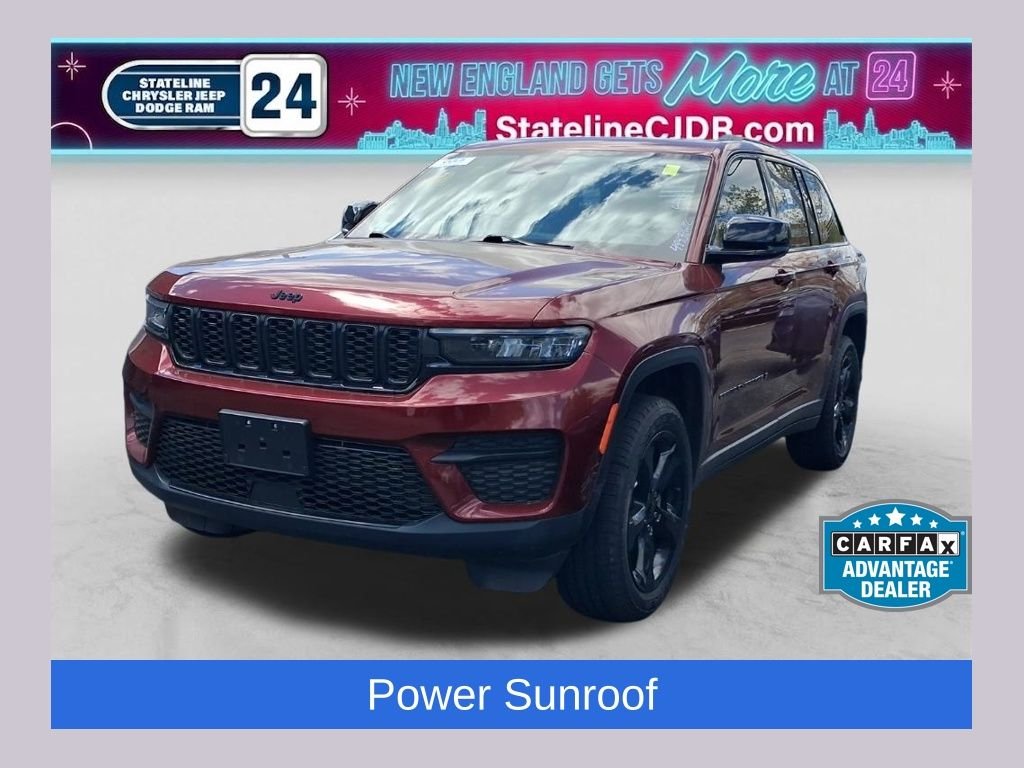 Used 2023 Red Jeep Altitude X image 1