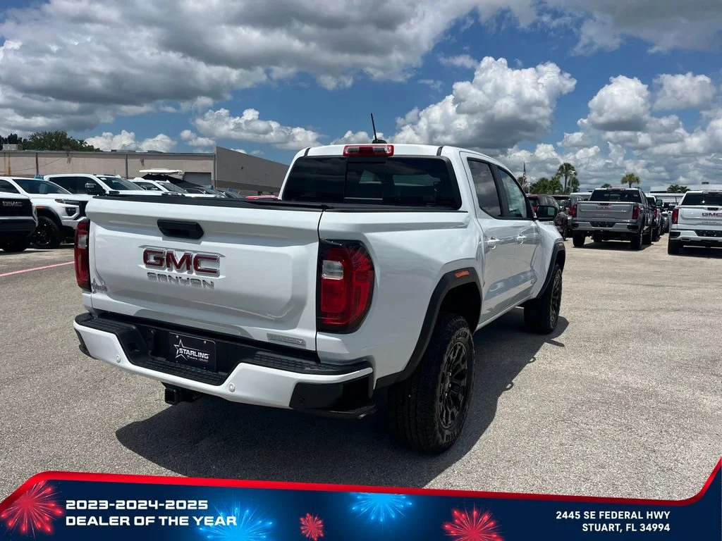 New 2026 Summit White GMC Elevation image 5