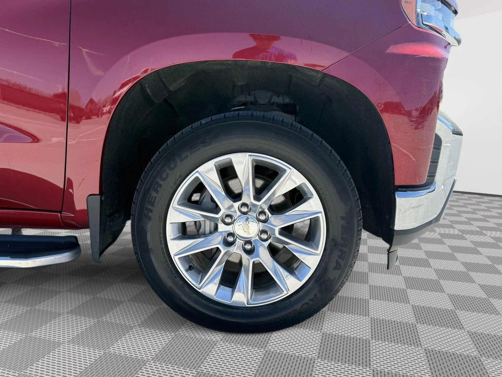 Used 2019 Cajun Red Tintcoat Chevrolet LTZ image 11
