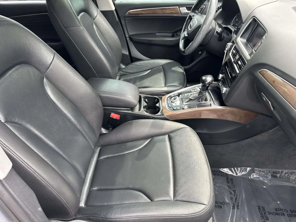 Used 2016 Silver Metallic Audi 2.0T Premium image 14