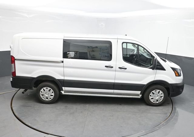 Used 2025 White Ford Base image 37
