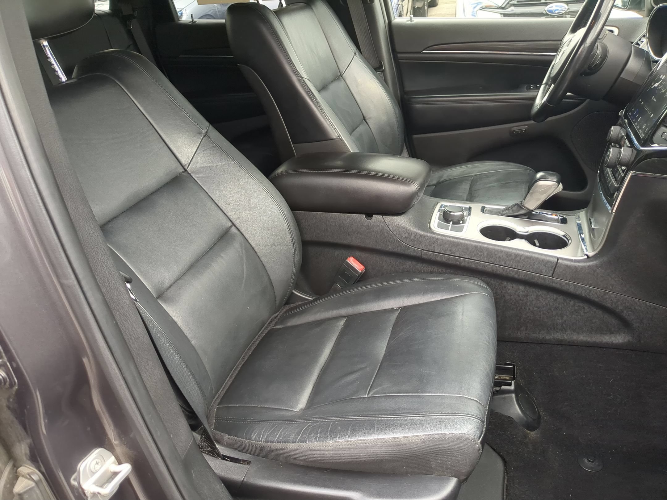 Certified Used 2021 Granite Crystal Metallic Clearcoat Jeep Limited image 27