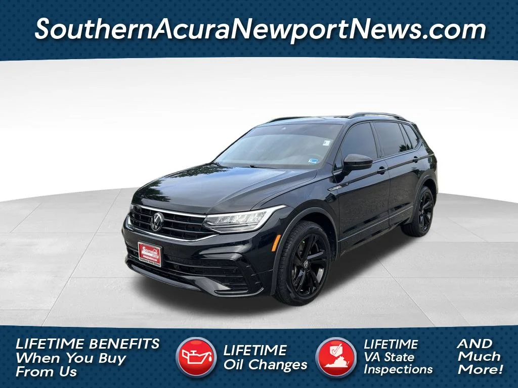 Used 2023 Black Volkswagen 2.0T SE R-Line Black image 1