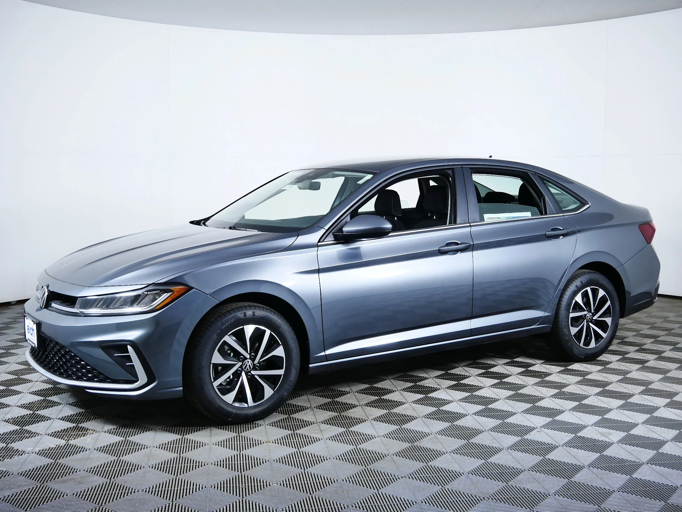 New 2026 Platinum Gray Metallic Volkswagen S image 3