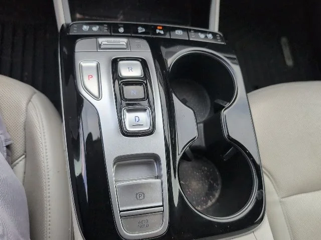 Used 2023 White Hyundai Limited image 18