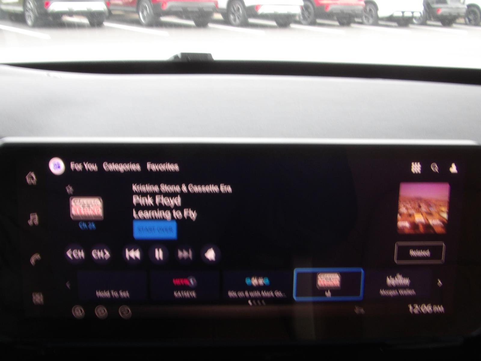 New 2026 Everest White Pearl TriCoat Nissan Platinum image 30