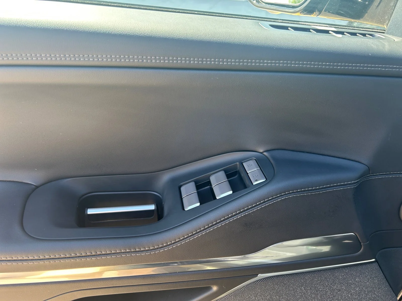 New 2026 Infinite Black Metallic Clearcoat Lincoln Reserve image 16