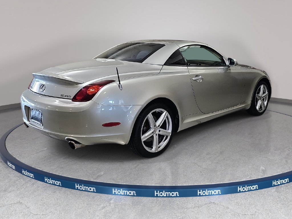 Used 2002 Silver Lexus 430 image 6