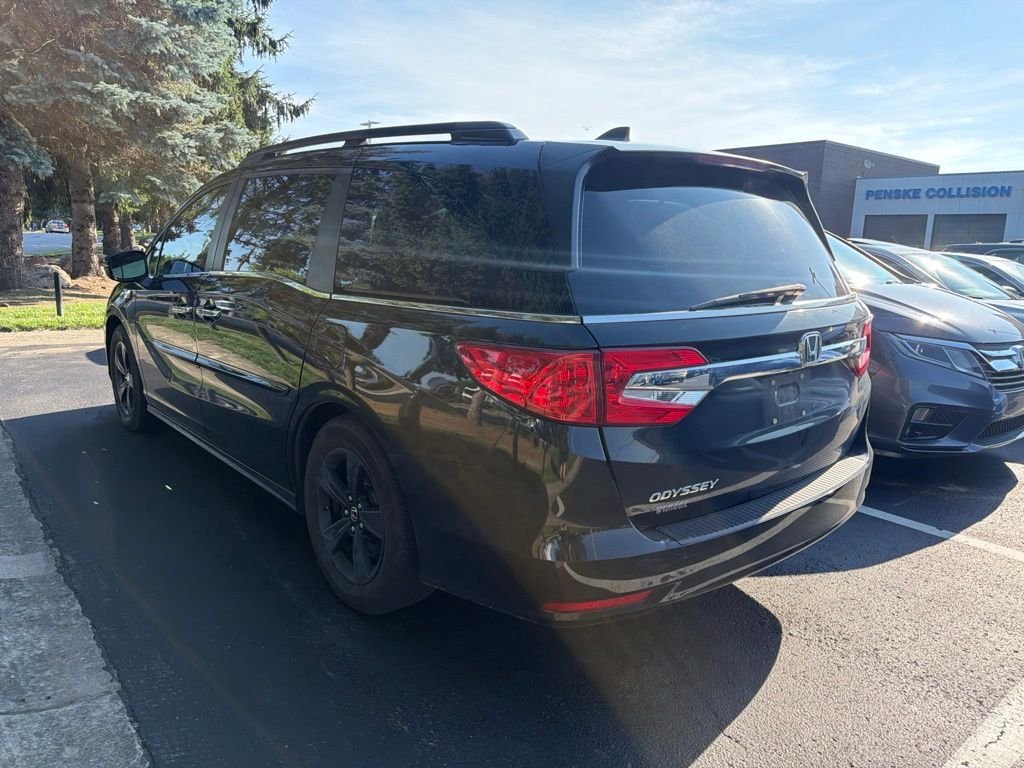 Used 2019 Crystal Black Pearl Honda EX-L image 2