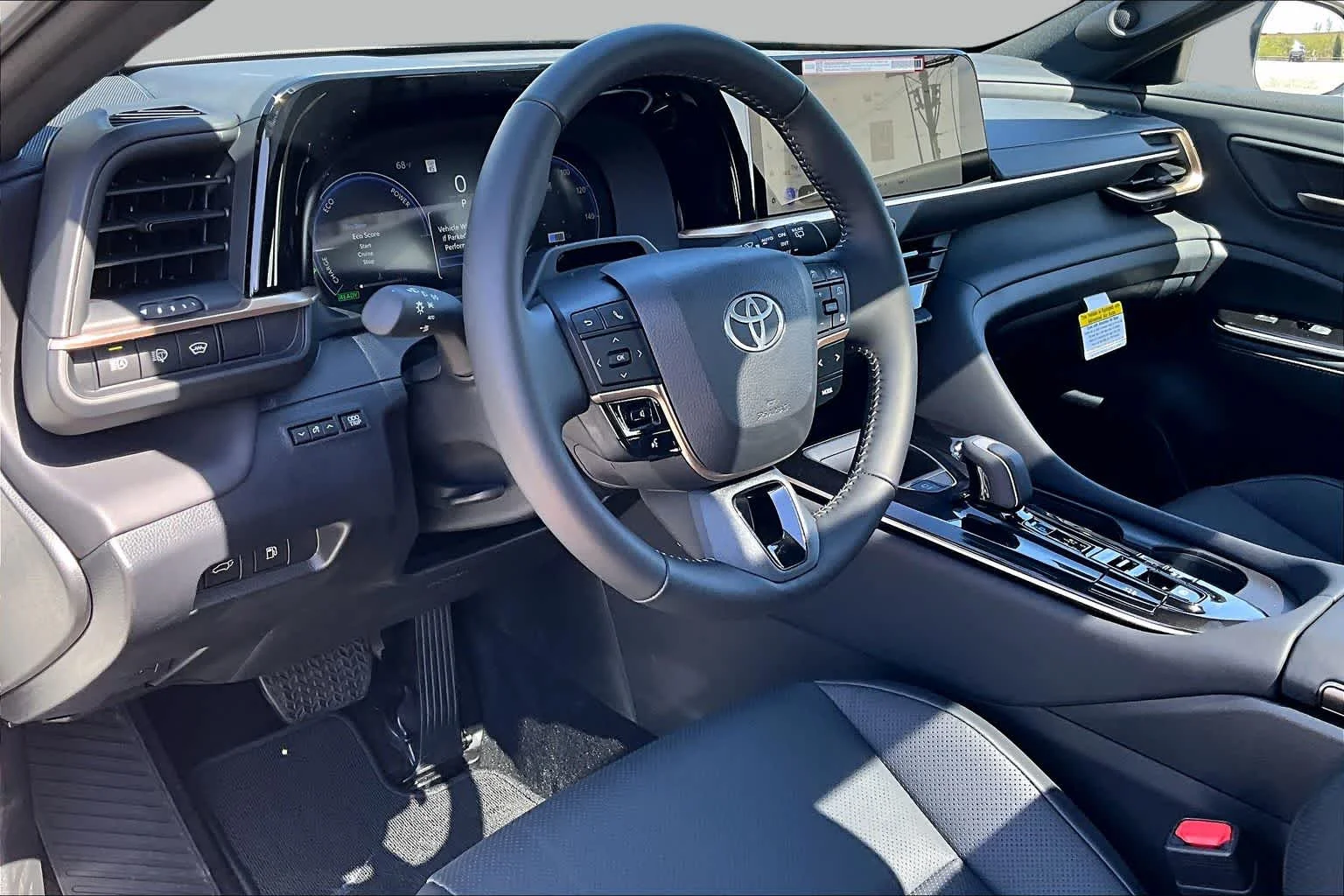New 2026 Oxygen White Toyota Limited image 8