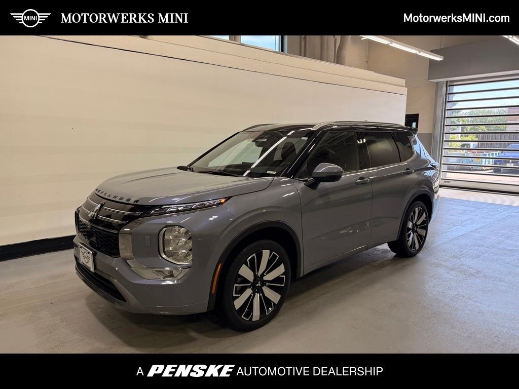 2025 Mitsubishi Outlander SEL S-AWC's photo