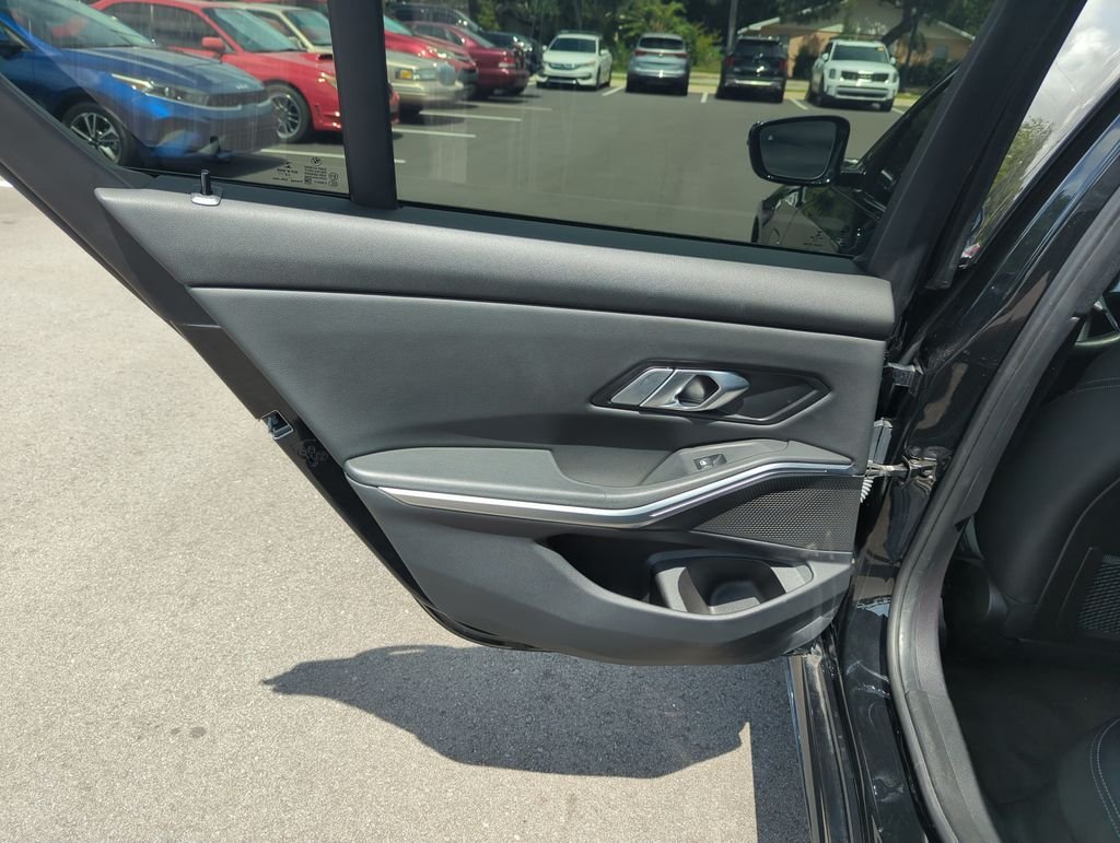 Used 2023 Black BMW 330e iPerformance image 29